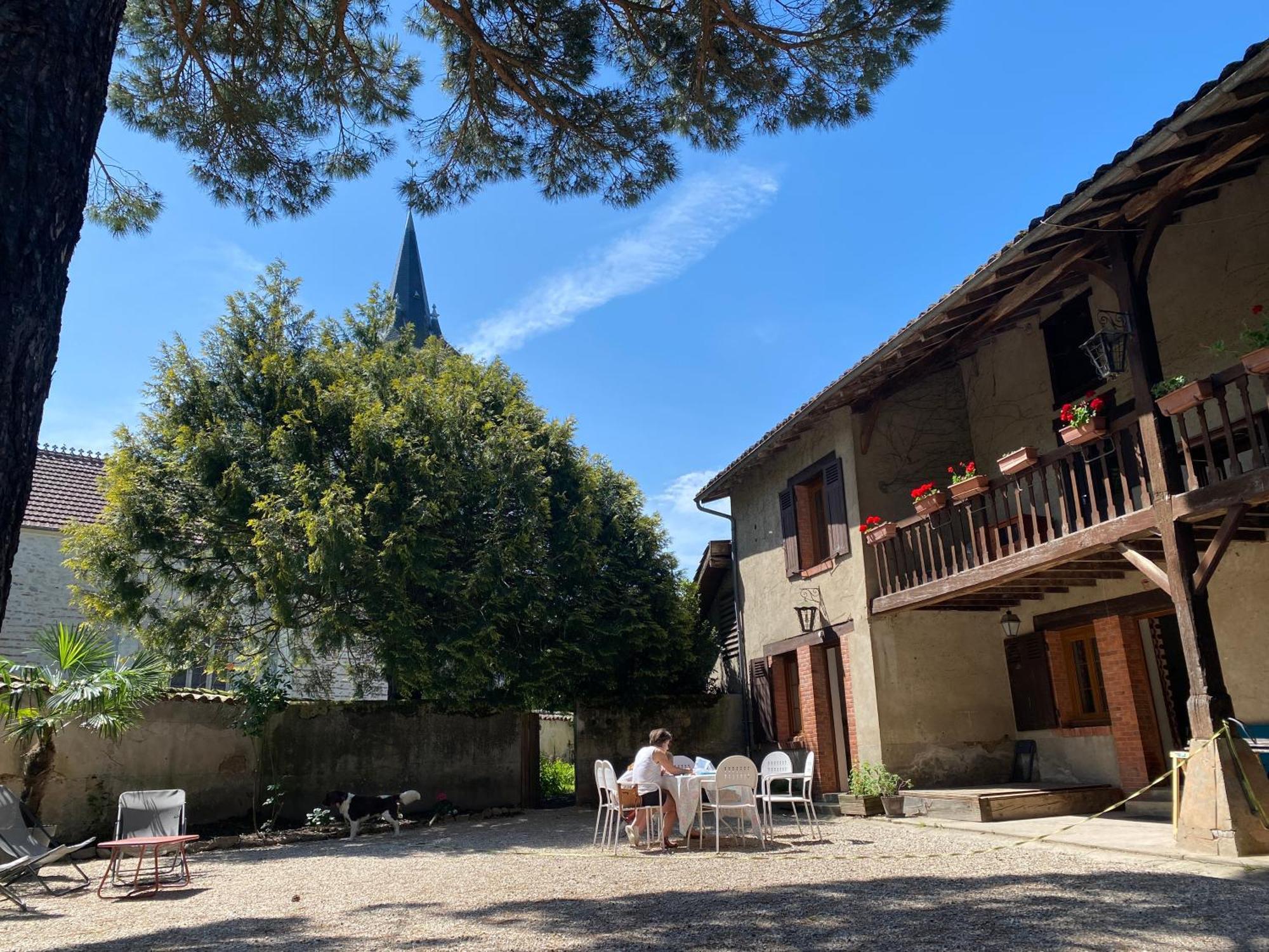 Maison De Charme, Maison Carree Vakantiehuis *